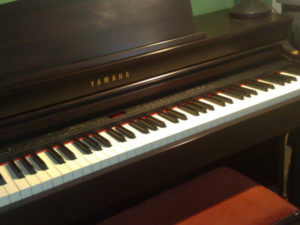 piano yamaha clp 470